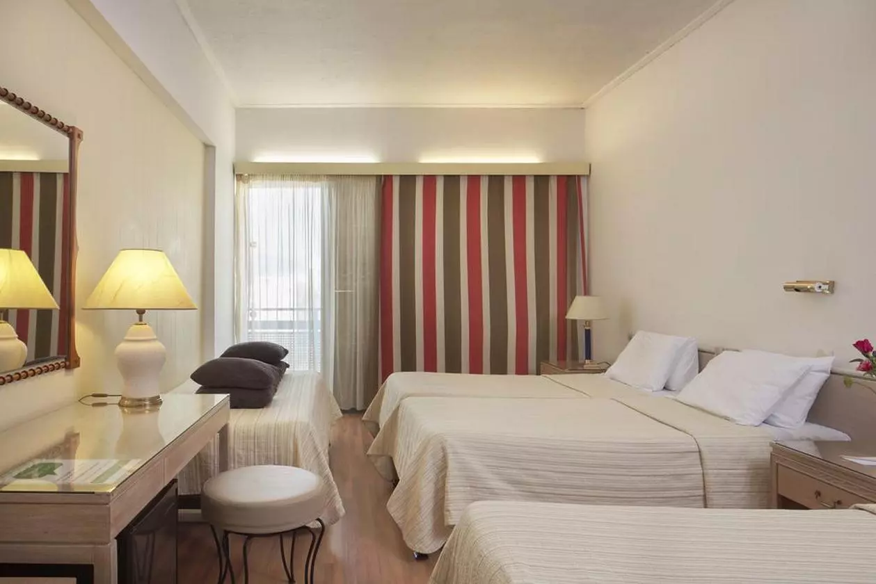 BESTWESTERN_SHABAVIZ (9).jpg